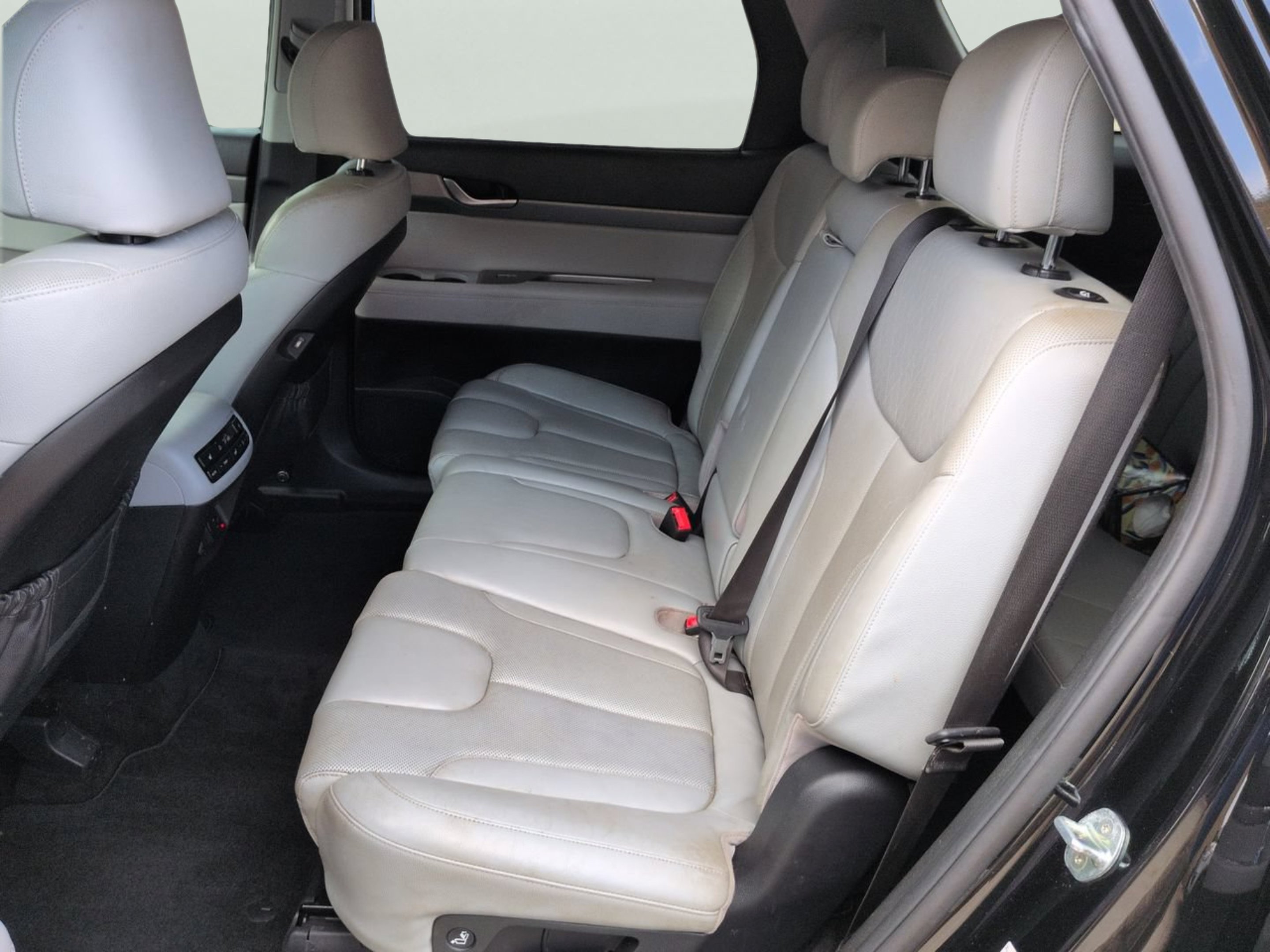 Used 2021 Becketts Black Hyundai SEL image 13