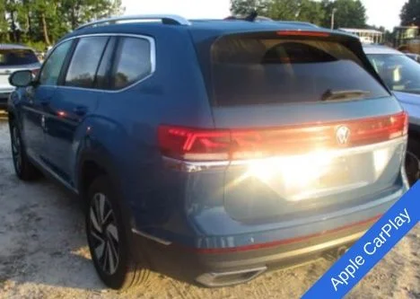 Used 2025 Mountain  Lake Blue Volkswagen 2.0T SEL image 4