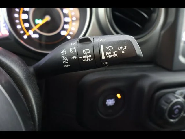 Used 2023 Blue Jeep High Tide image 24