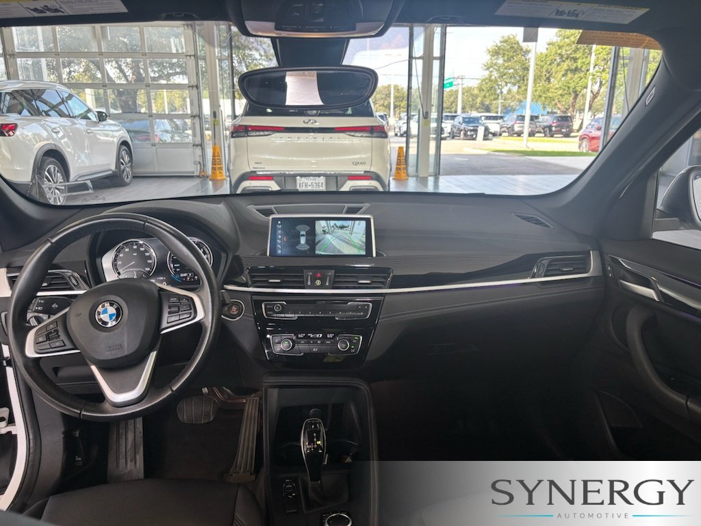 Used 2020 Alpine White BMW sDrive28i image 28