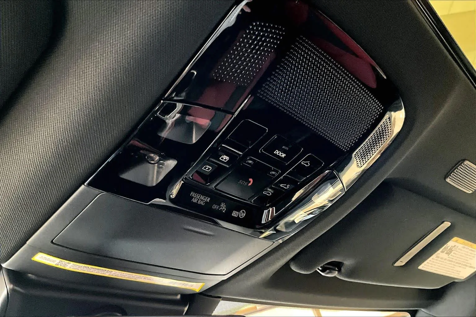 2026 Lexus NX 450h+ F-Sport - Photo 14