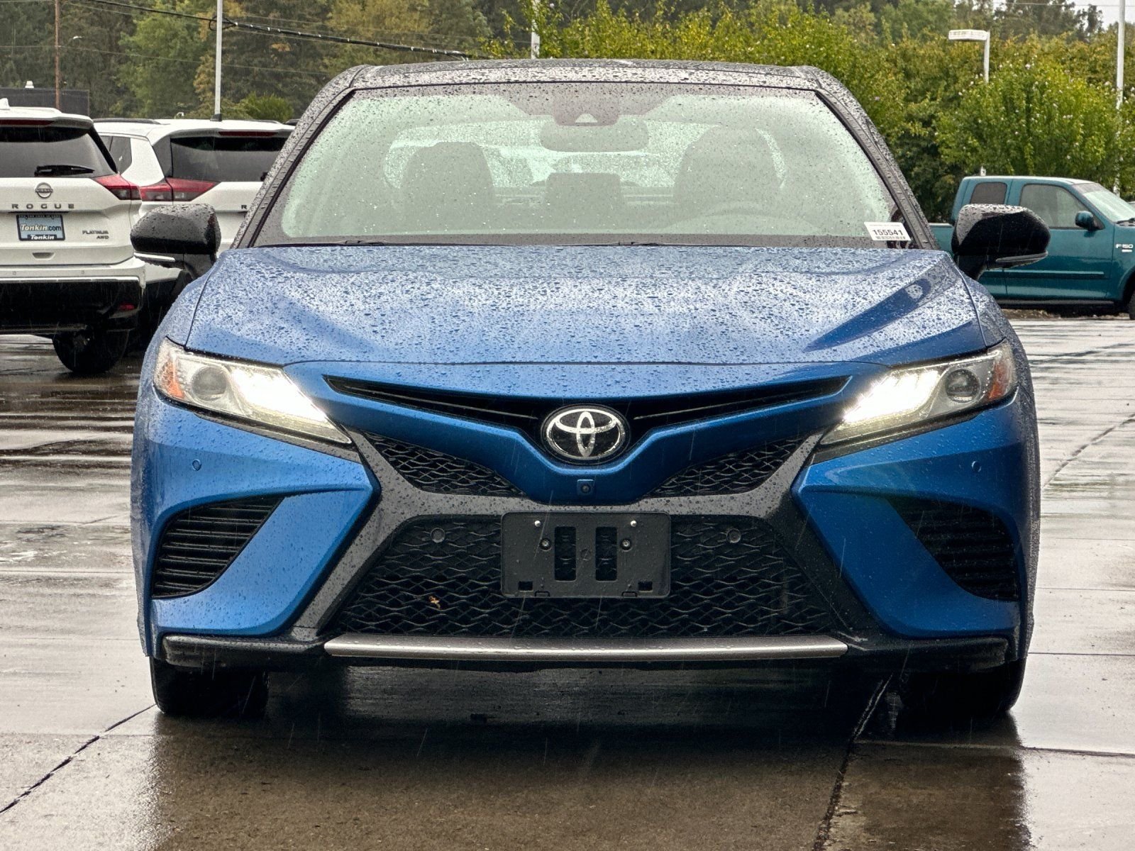 Used 2019 Midnight Black Metallic Toyota XSE image 8
