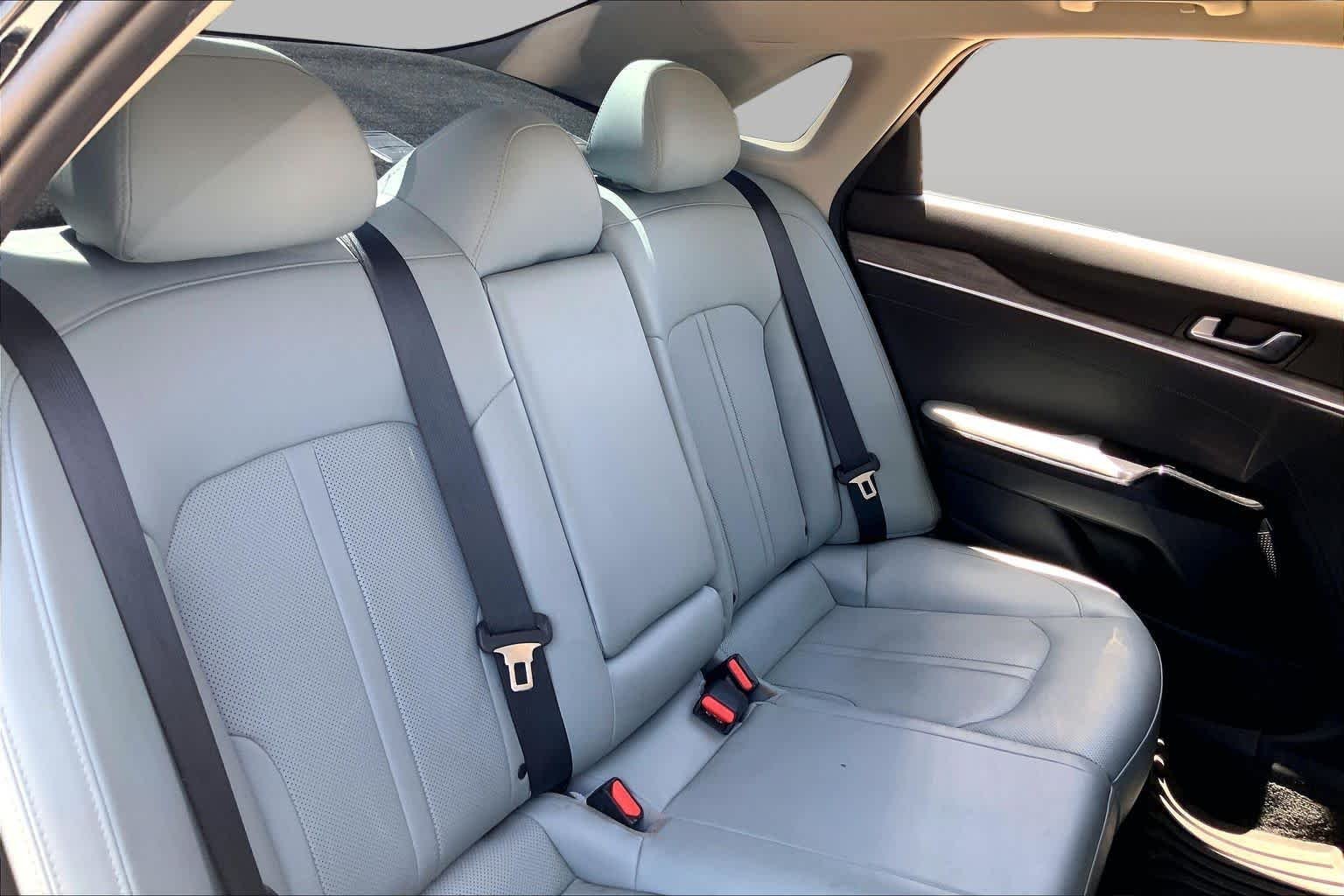 Used 2021 Ebony Black Kia EX image 20