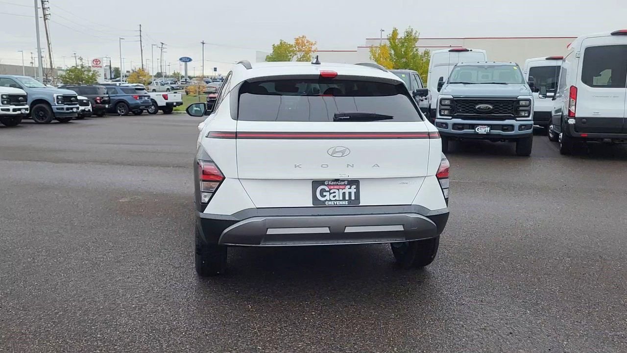 New 2026 Atlas White Hyundai SEL Premium AWD image 4