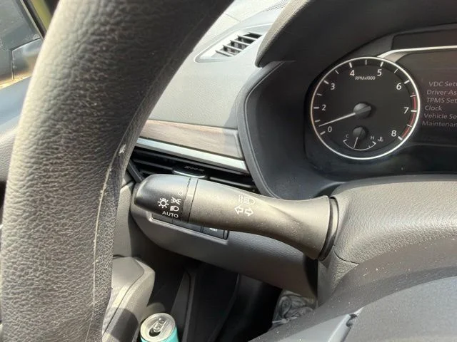 Used 2025 Gray Nissan 2.5 SV image 32