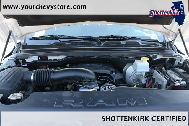 Used 2022 White Ram Big Horn/Lone Star image 9