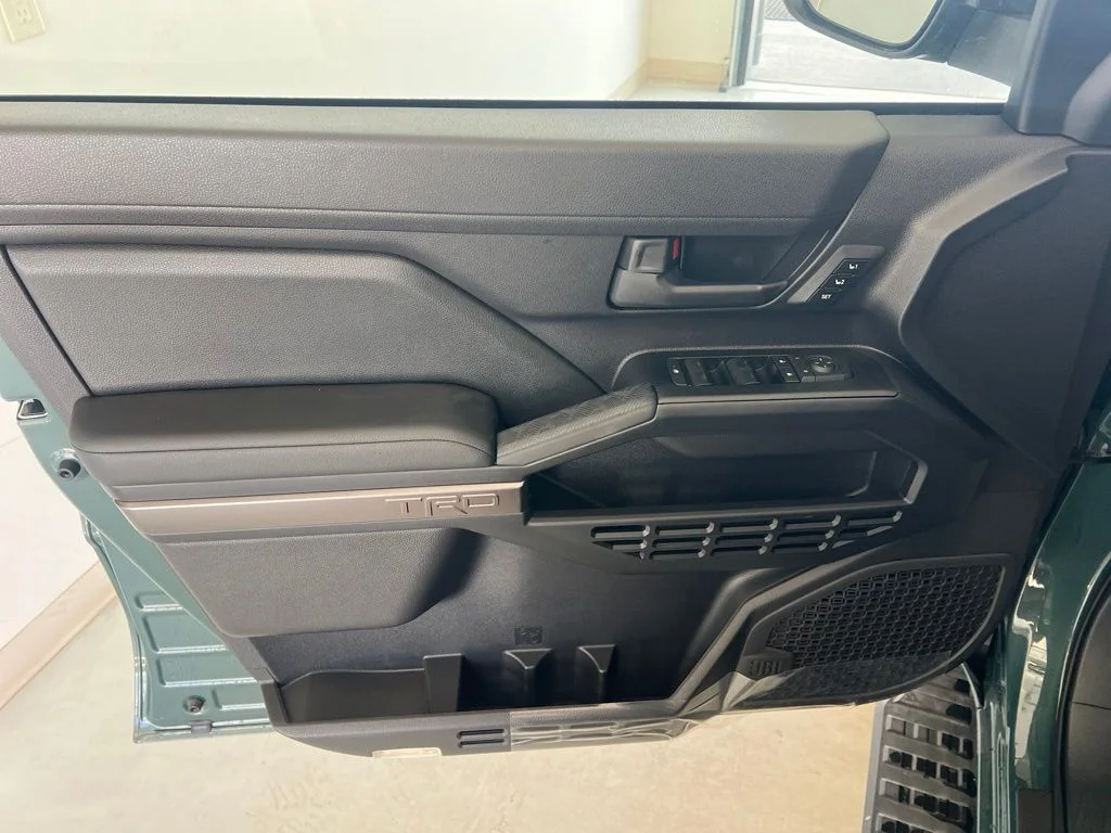 2026 Toyota 4Runner TRD Off-Road Premium - Photo 13