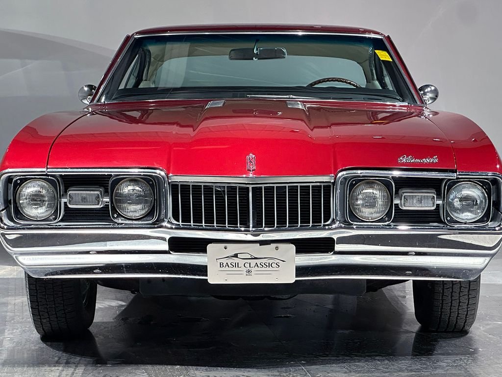 Used 1968 Red Oldsmobile Supreme image 19