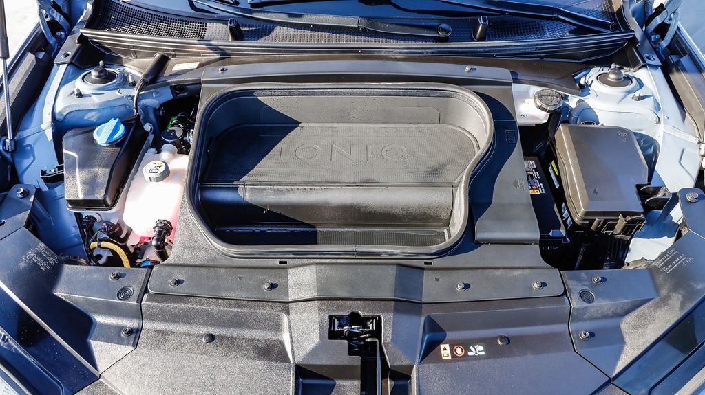 Used 2023 Blue Hyundai SEL image 31