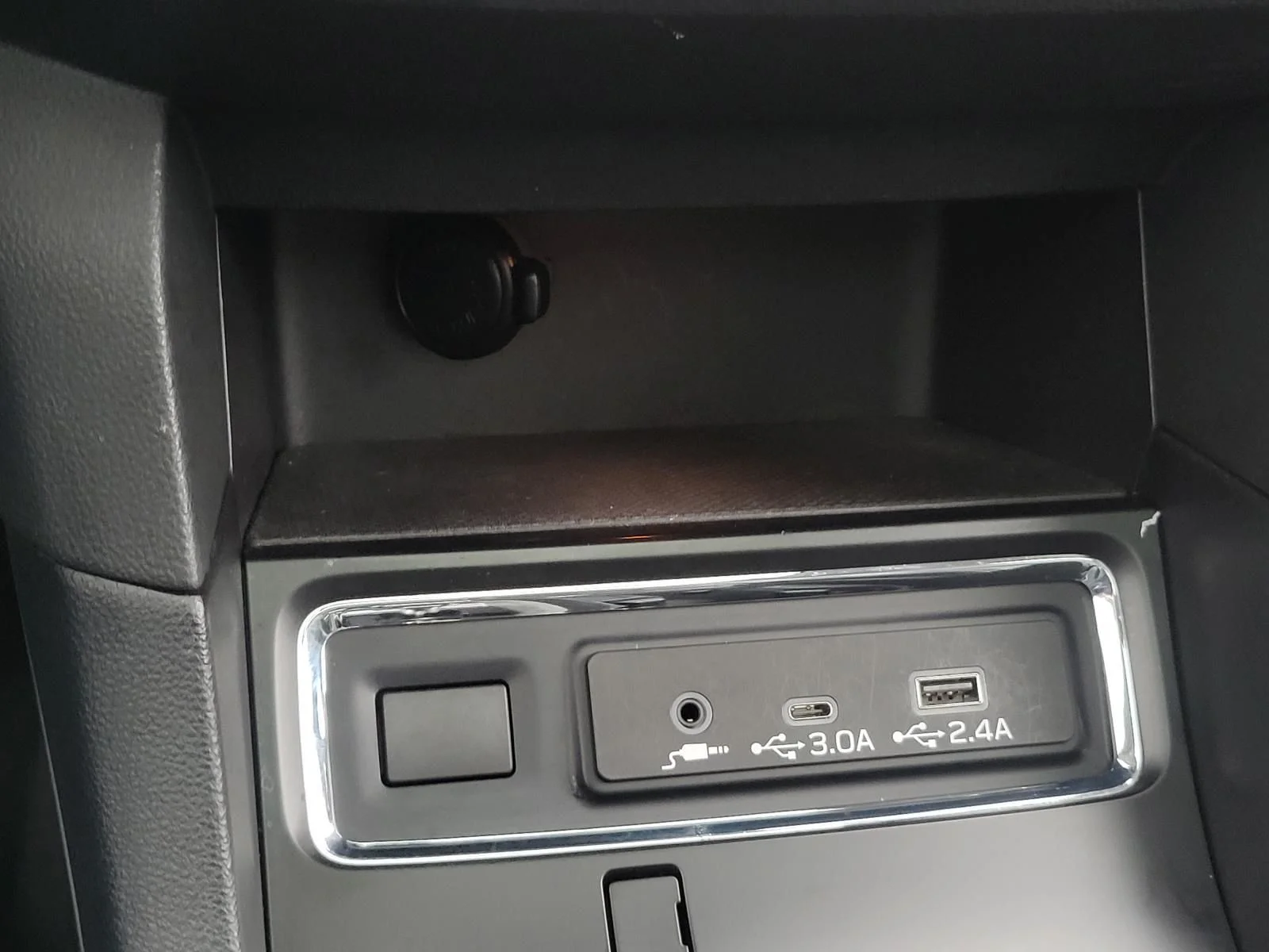 Certified Used 2024 Brown Subaru Onyx Edition image 27