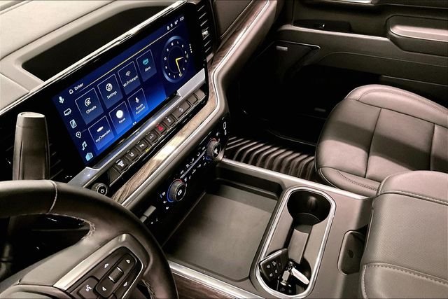 2025 Chevrolet Silverado 2500HD LTZ - Photo 17