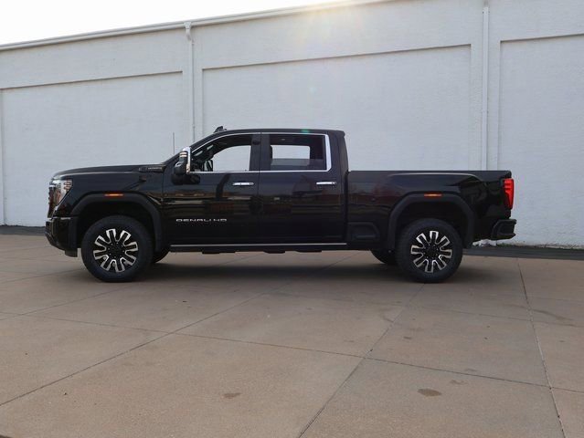 Certified Used 2024 Onyx Black GMC Denali Ultimate image 5