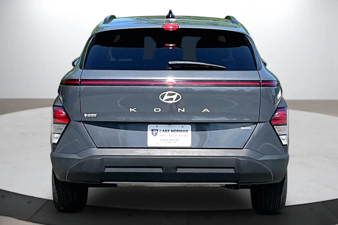 Certified Used 2024 Gray Hyundai SEL image 8