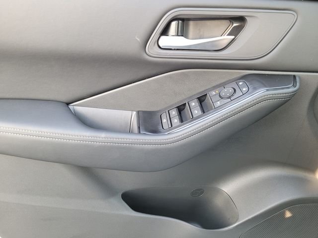 2026 Nissan Rogue SV - Photo 24