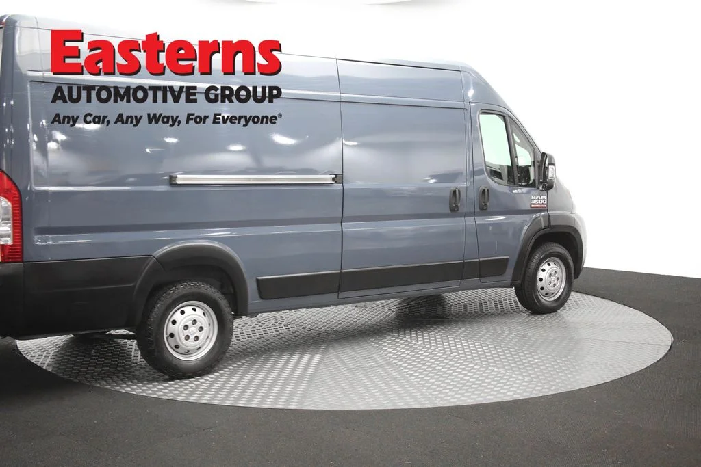 Used 2022 Blue Ram High Roof image 37