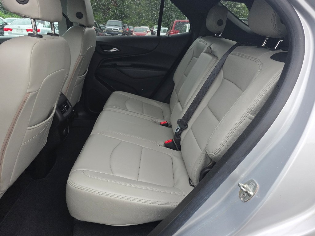 Used 2018 Silver Ice Metallic Chevrolet LT image 28