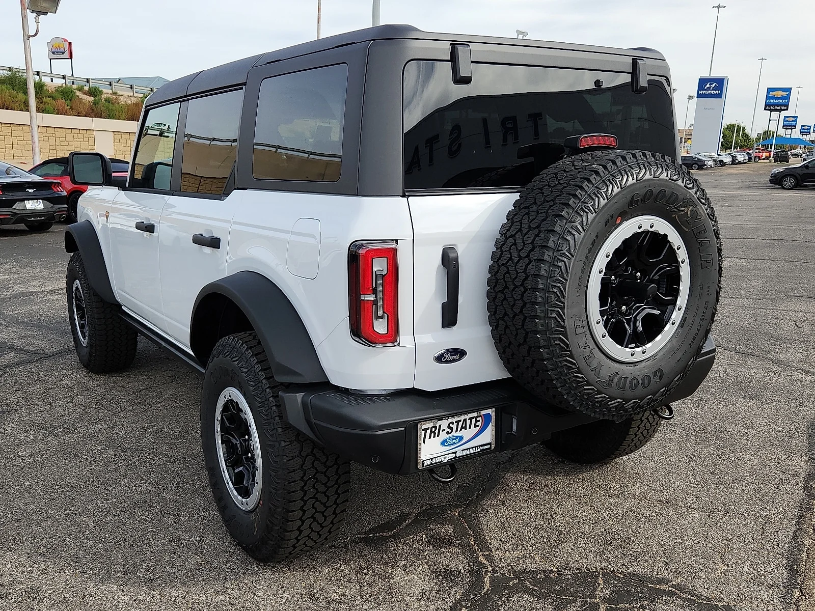 New 2025 Oxford White Ford Badlands&reg; image 3