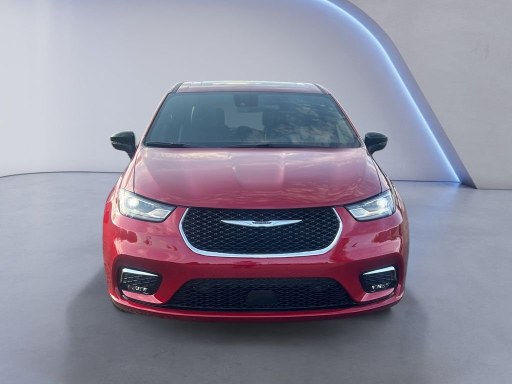 2026 Chrysler Pacifica Select - Photo 9