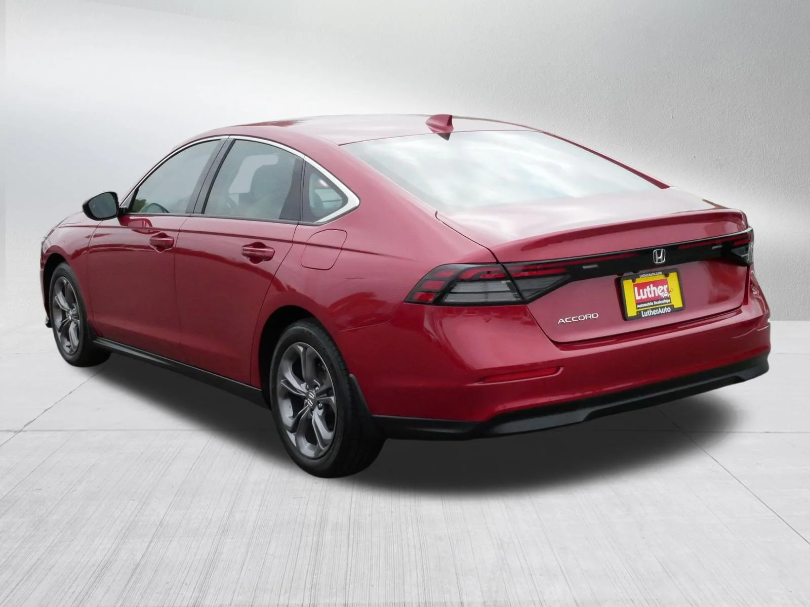 2023 Honda Accord EX - Photo 7