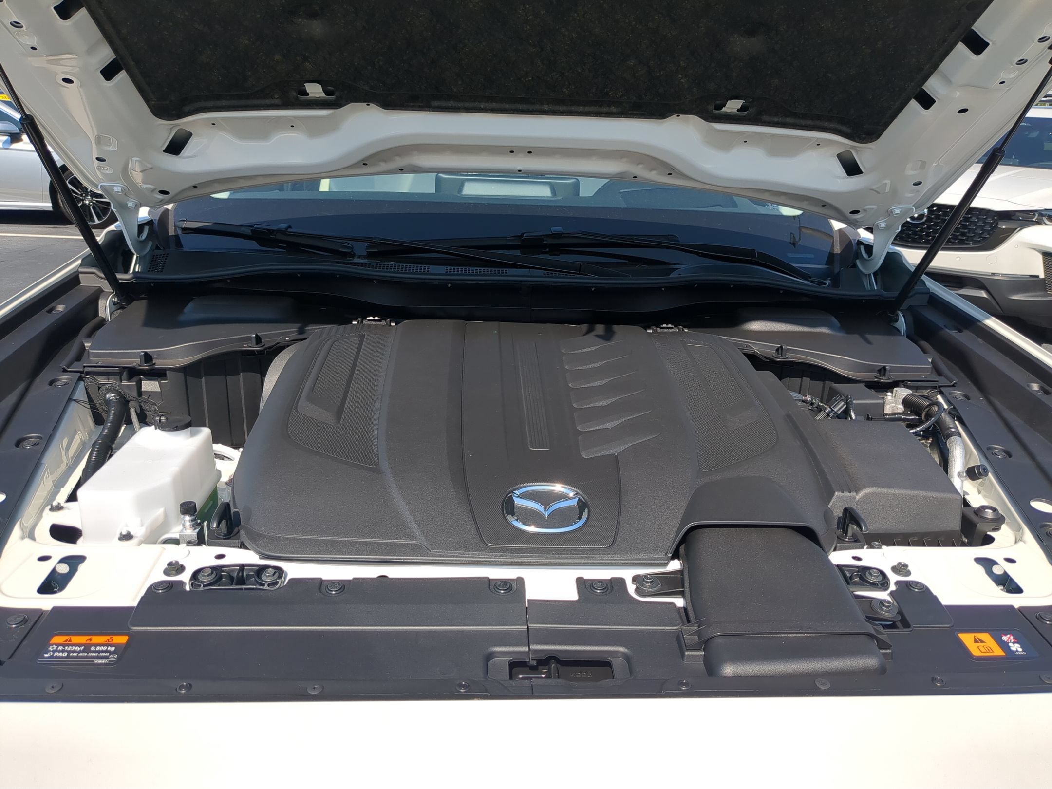 New 2026 Rhodium White Premium Mazda 3.3 Turbo Premium Plus AWD image 38