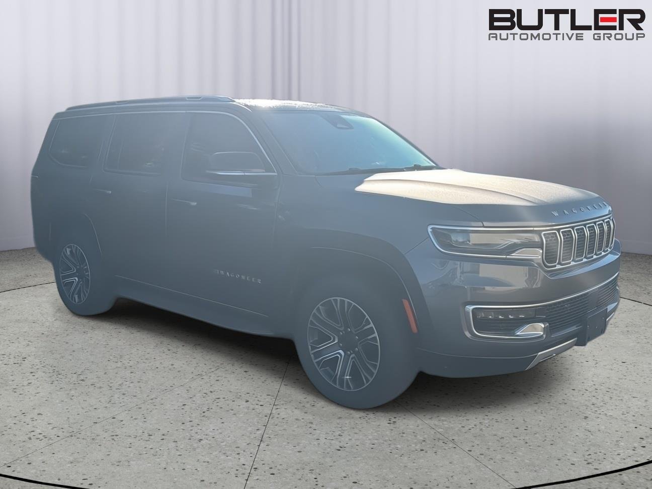 Used 2024 Baltic Gray Metallic Clearcoat Jeep Series II image 6