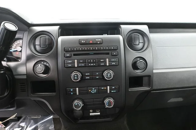 2014 Ford F-150 STX - Photo 28