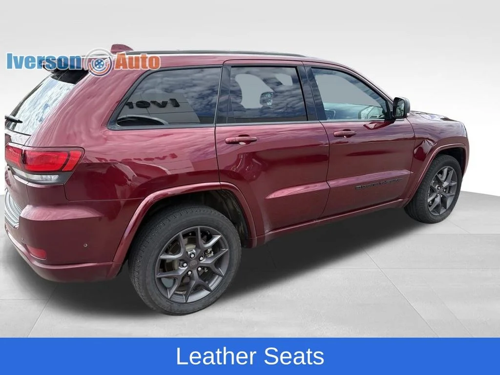 Used 2021 Red Jeep Limited image 5