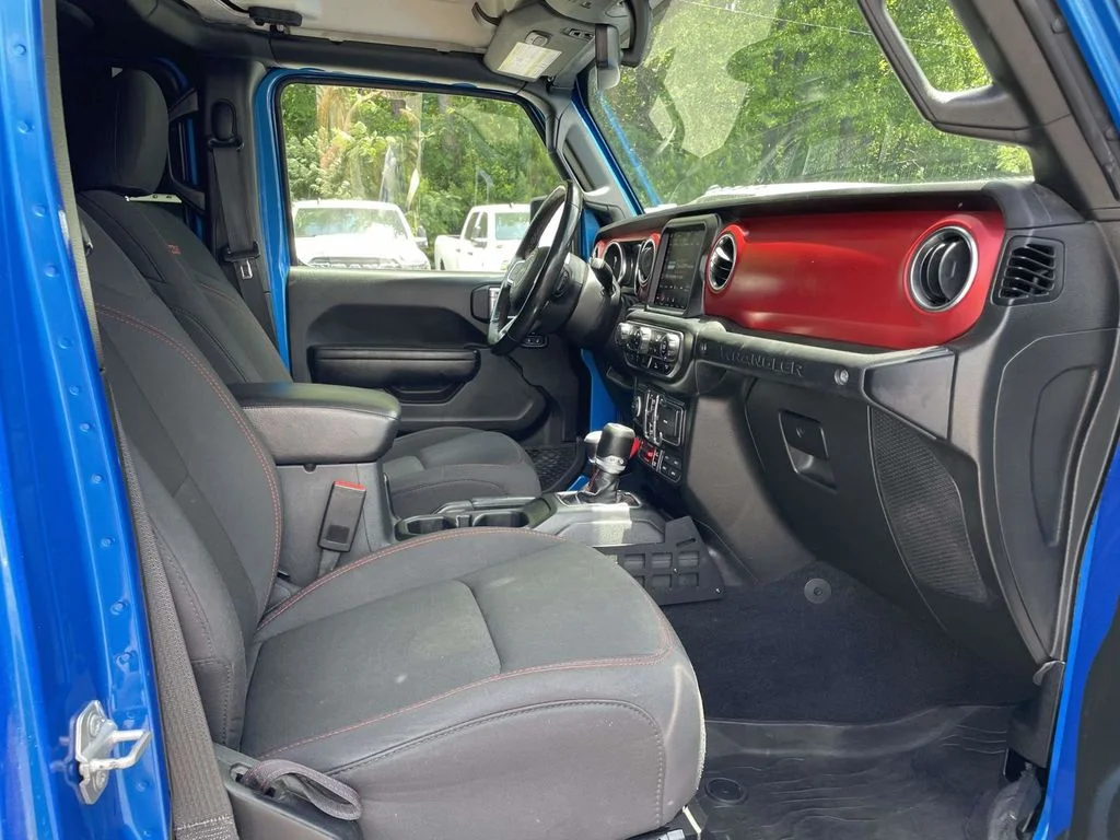 Used 2021 Blue Jeep Unlimited Rubicon image 15