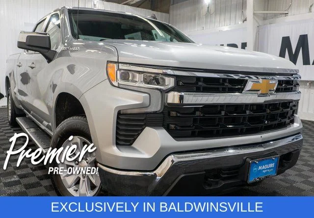 Used 2022 Silver Chevrolet LT image 1