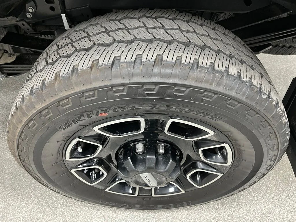 Used 2026 Gray Ford Platinum image 16