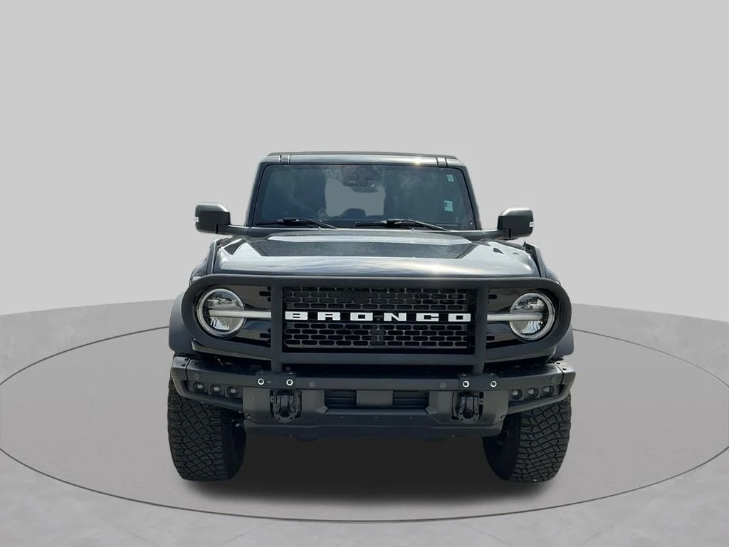 Used 2024 Black Ford Wildtrak image 18