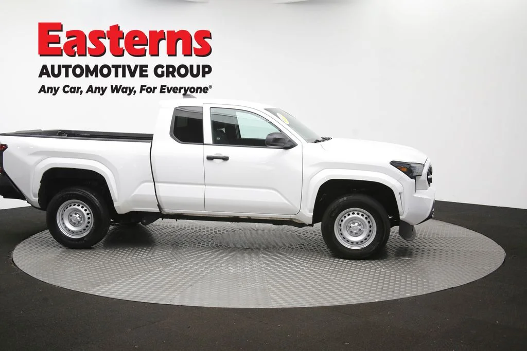Used 2025 White Toyota SR image 43