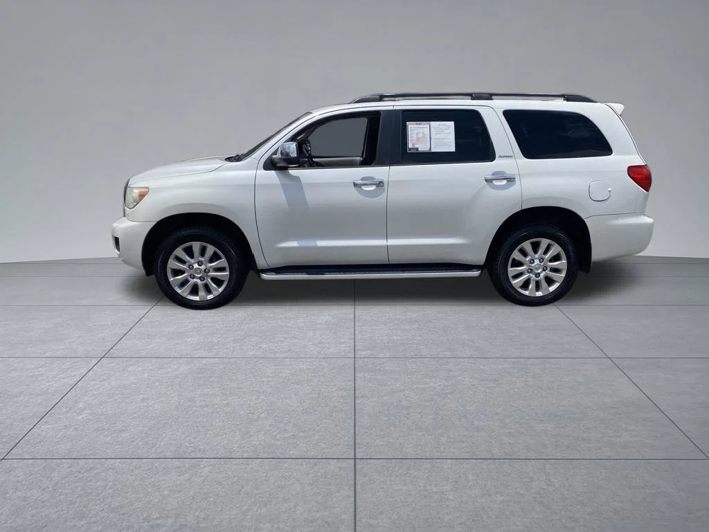 Used 2012 White Toyota Platinum image 3