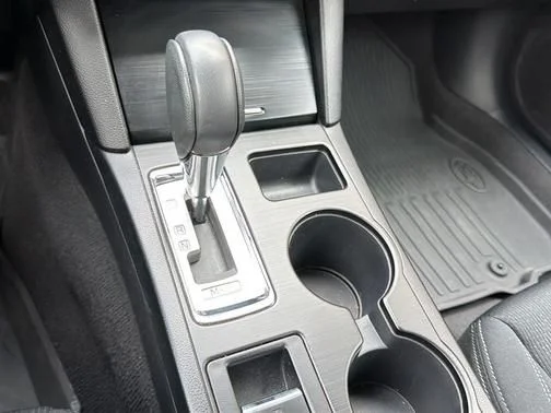 Used 2019 Silver Subaru 2.5i image 16