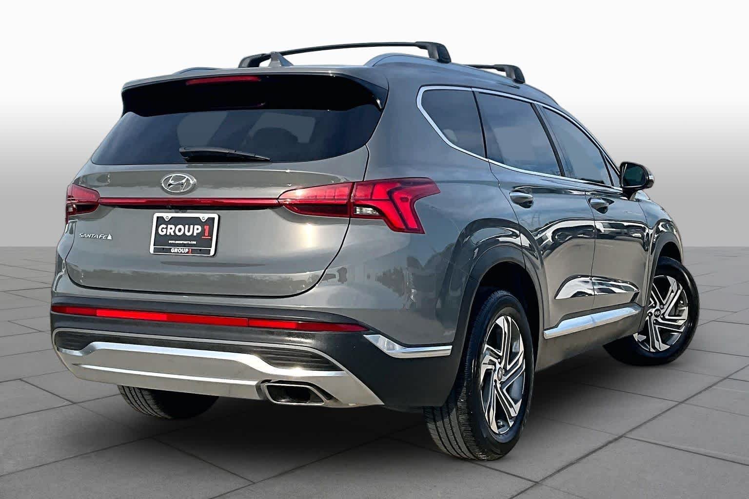 Used 2023 Hampton Gray Hyundai SEL image 13