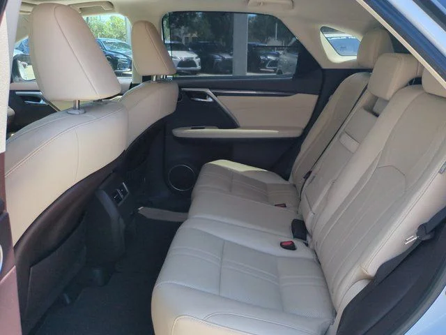 Used 2019 White Lexus 350 image 13