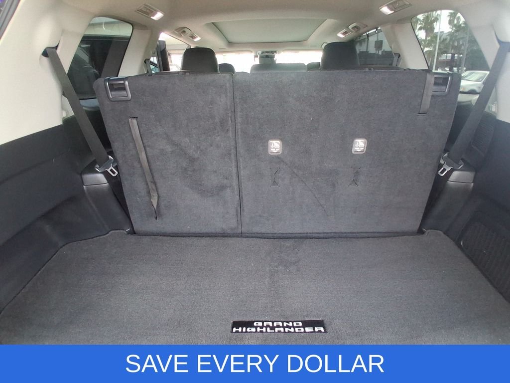 Used 2024 Black Toyota XLE image 19