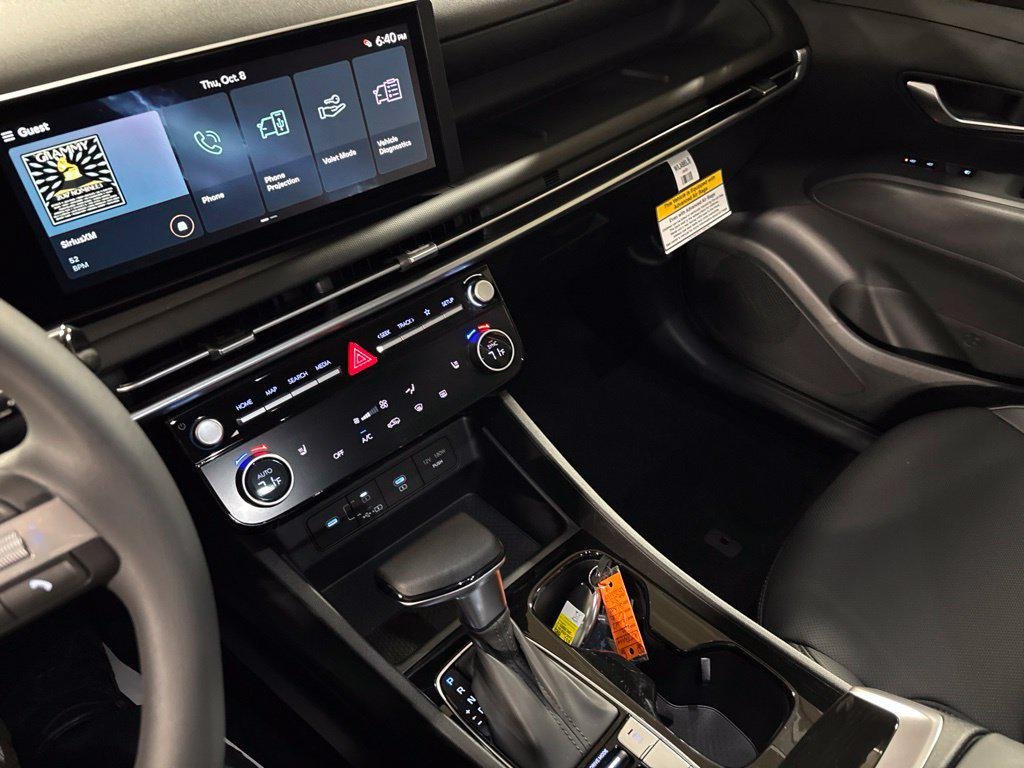 New 2026 Black Hyundai SEL Plus AWD image 19