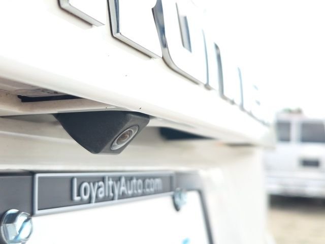 Used 2020 White Toyota SR5 Premium image 19