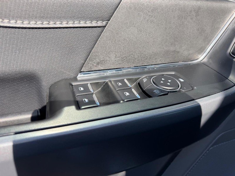 Used 2025 Carbonized Gray Metallic Ford XLT image 16