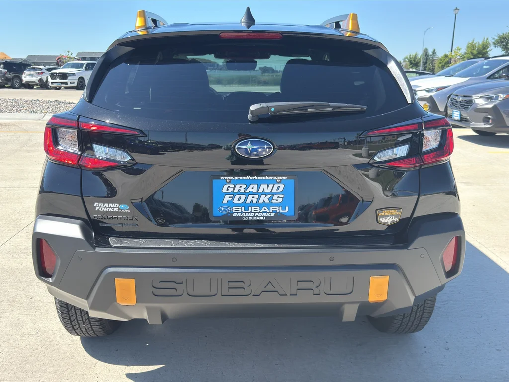 New 2026 CRYSTAL BLACK SILICA Subaru Wilderness image 6