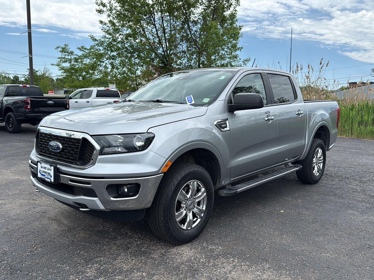 Used 2022 Iconic Silver Ford XLT image 13