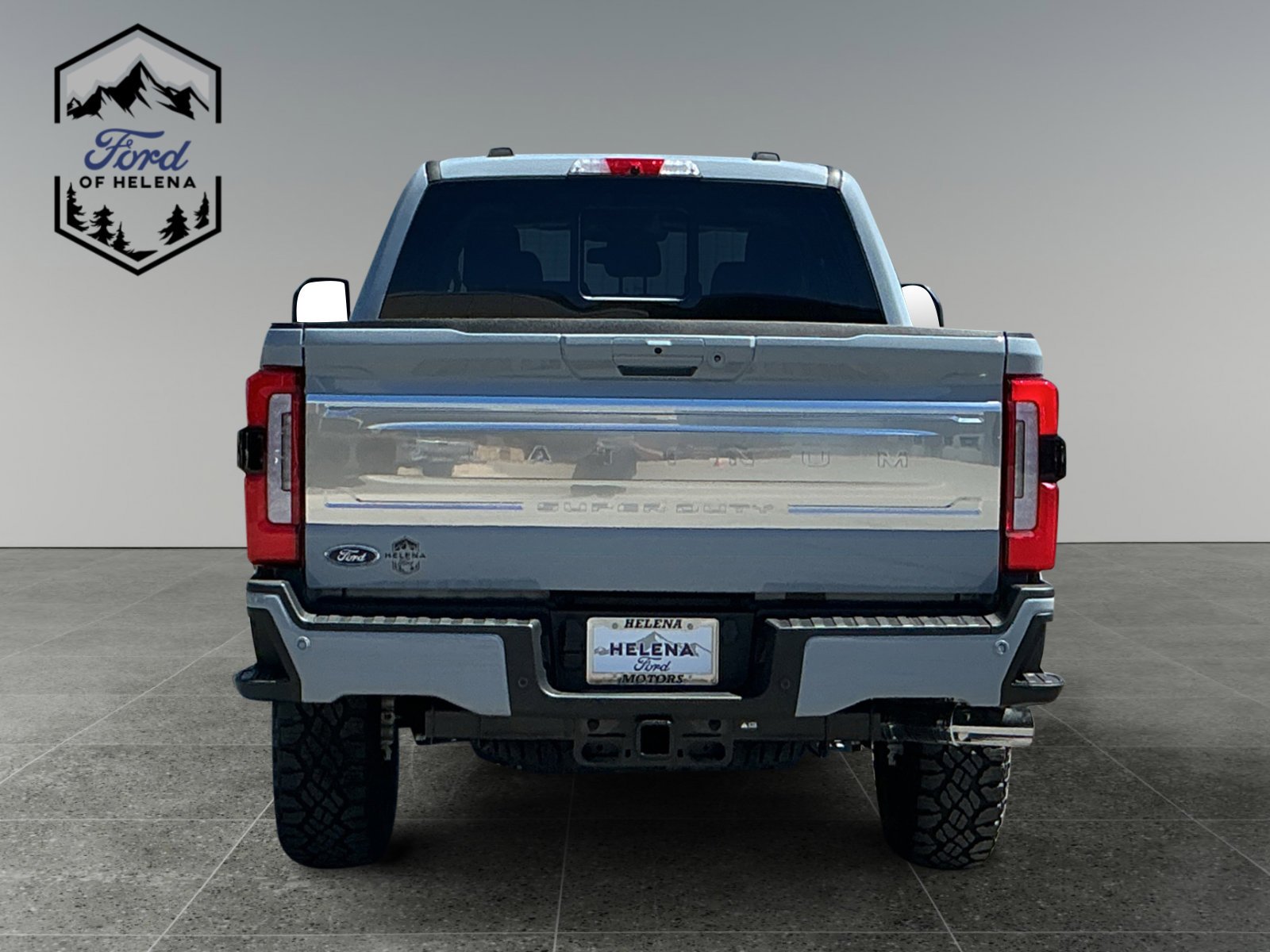 New 2026 Glacier Gray Metallic Tri-Coat Ford F-250® Platinum® image 4