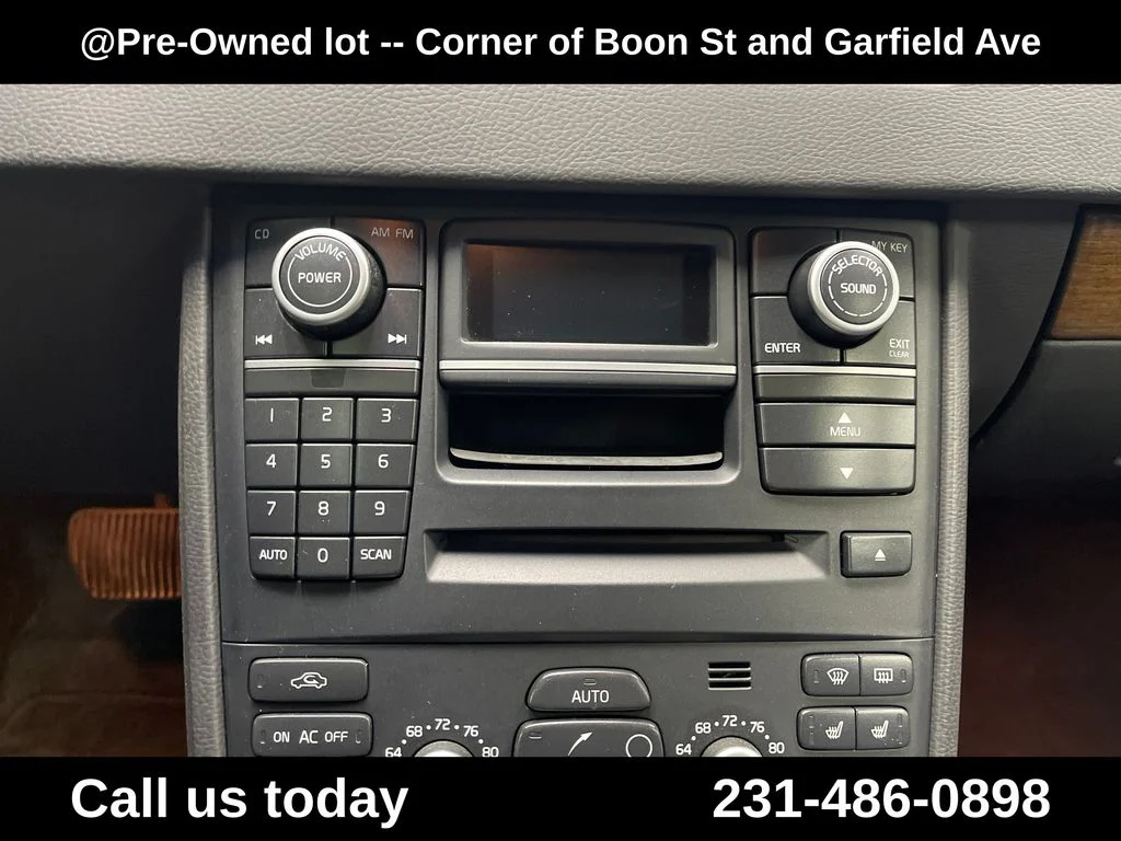 Used 2008 Black Volvo 3.2 image 18