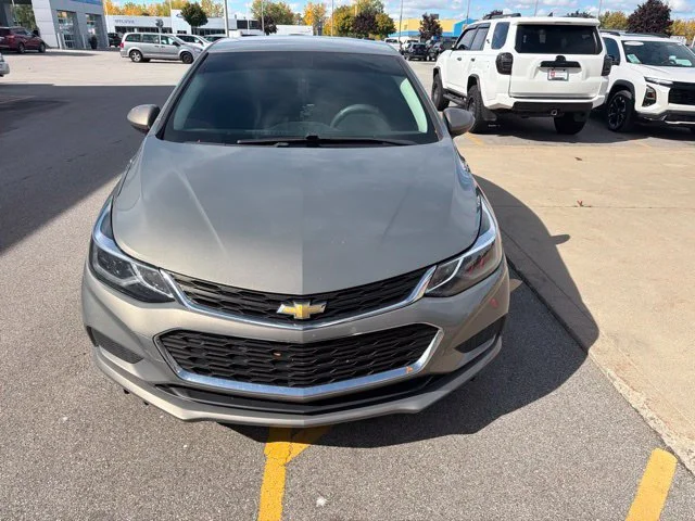 Used 2017 Chevrolet Cruze LT with VIN 1G1BE5SM6H7253035 for sale in Saginaw, MI
