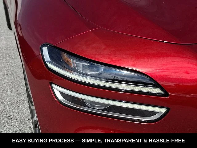 Used 2022 Red Genesis 2.0T image 11