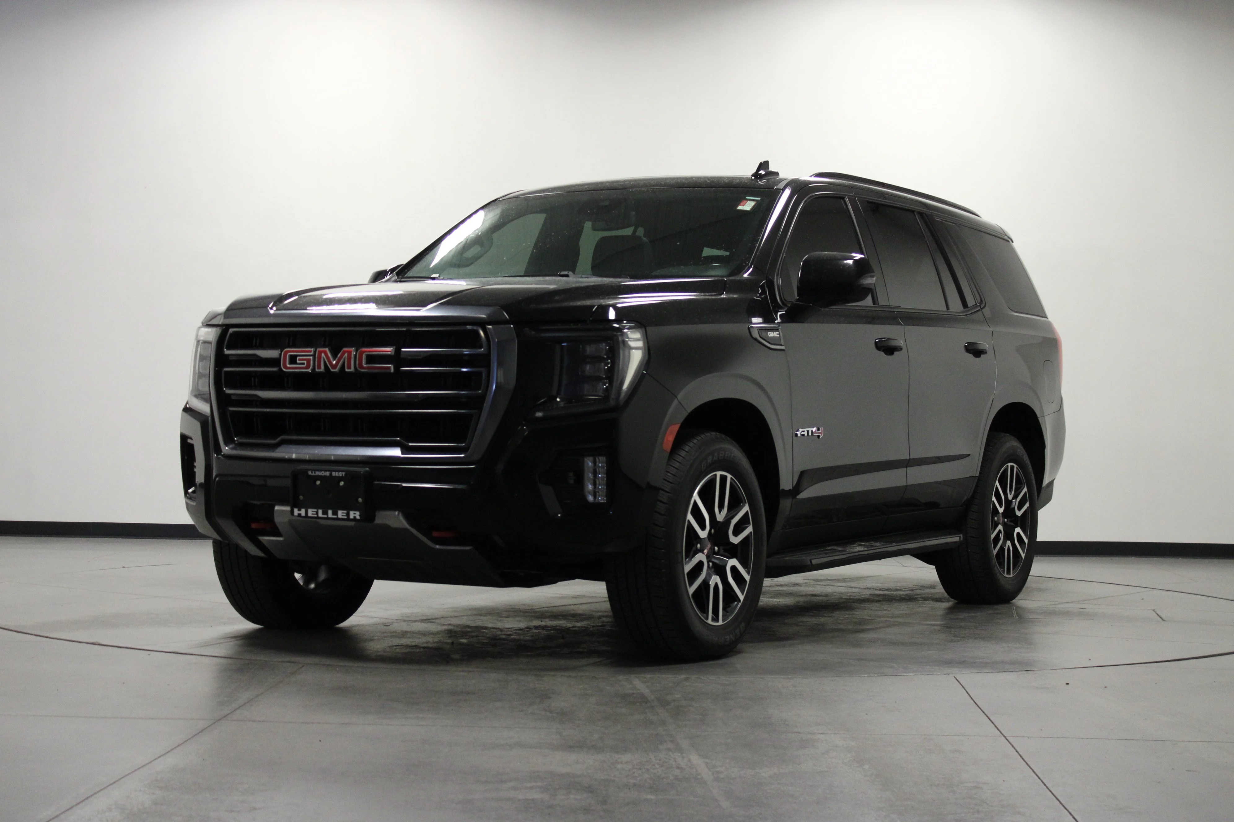 Used 2023 Onyx Black GMC AT4 image 8