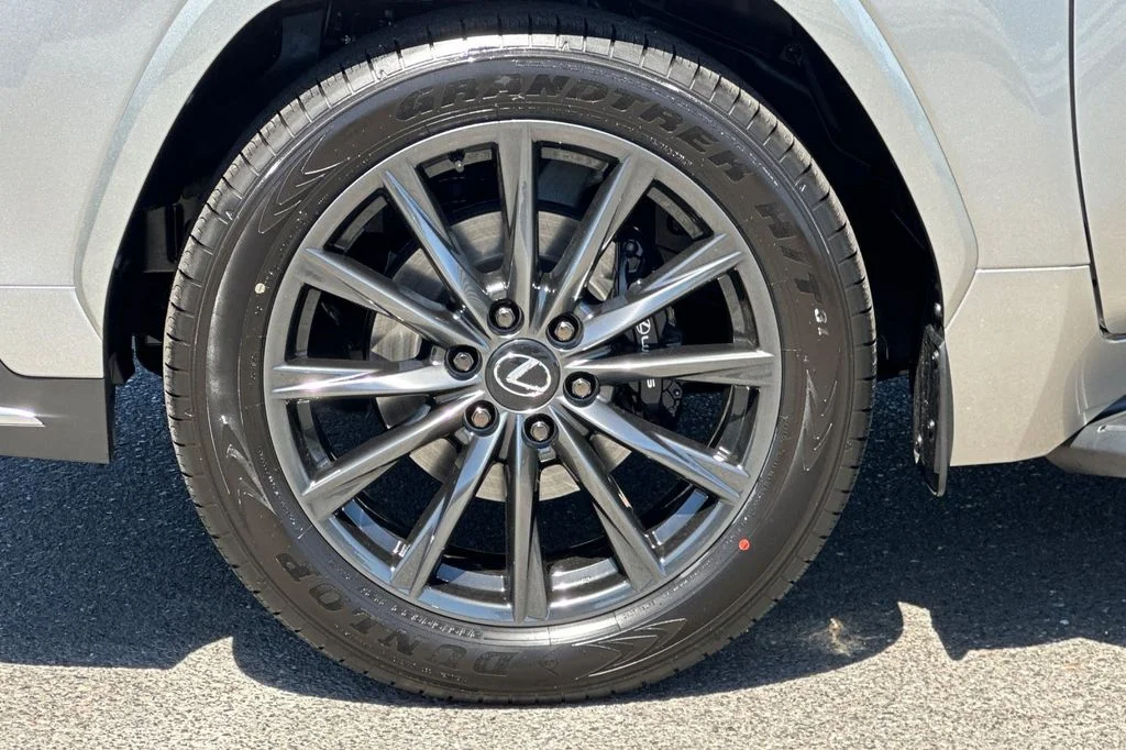 2026 Lexus LX 600 F-Sport - Photo 26