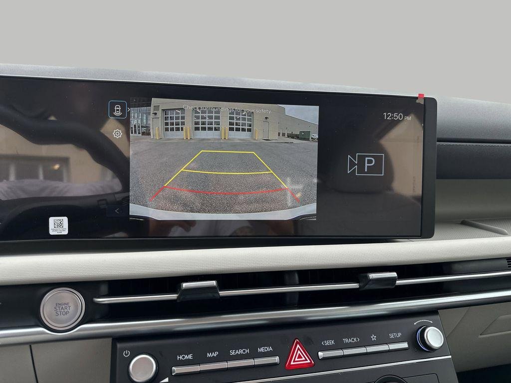 New 2026 White Pearl Hyundai SE FWD image 17