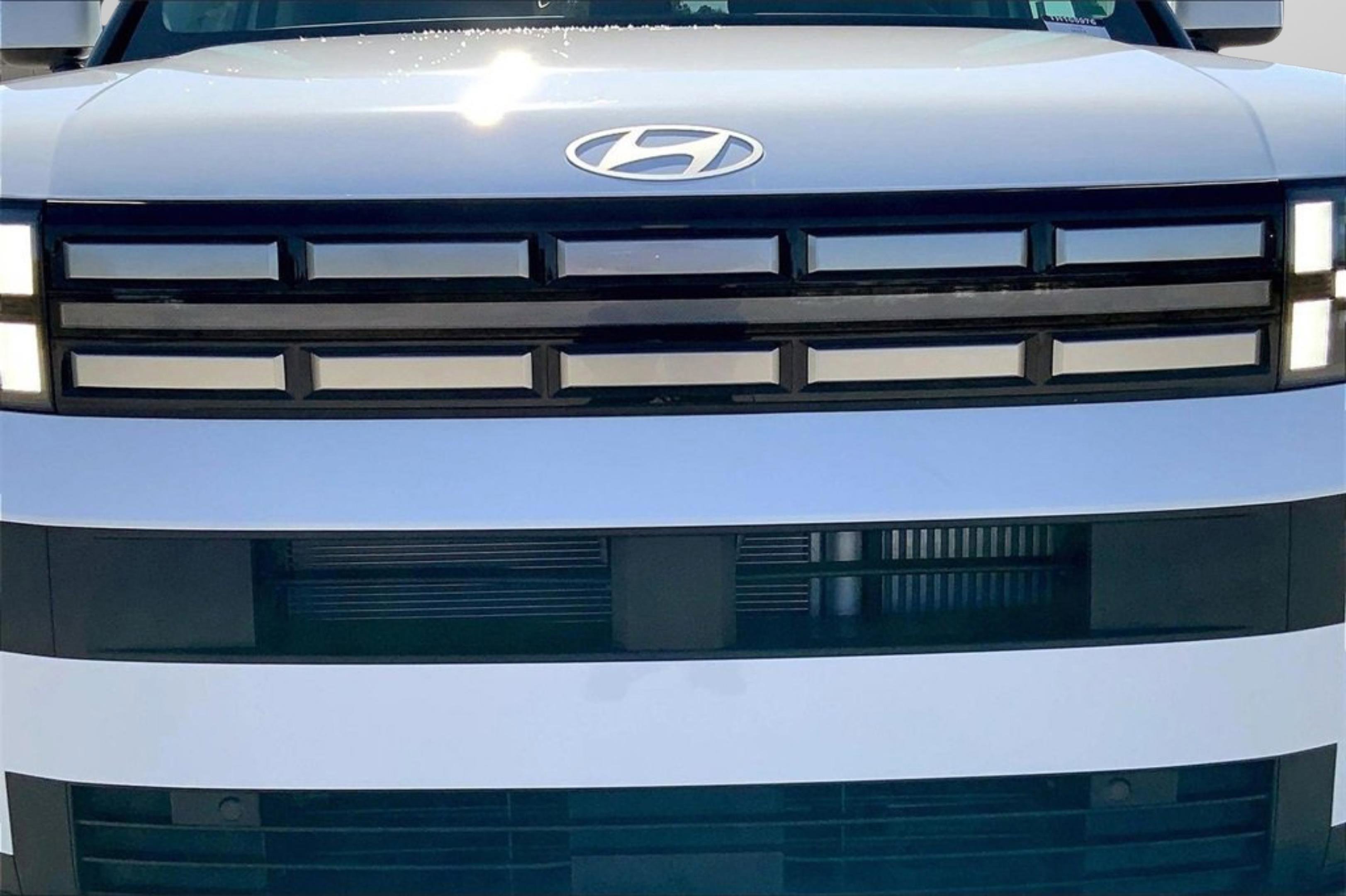 New 2026 Serenity White Hyundai SE image 26
